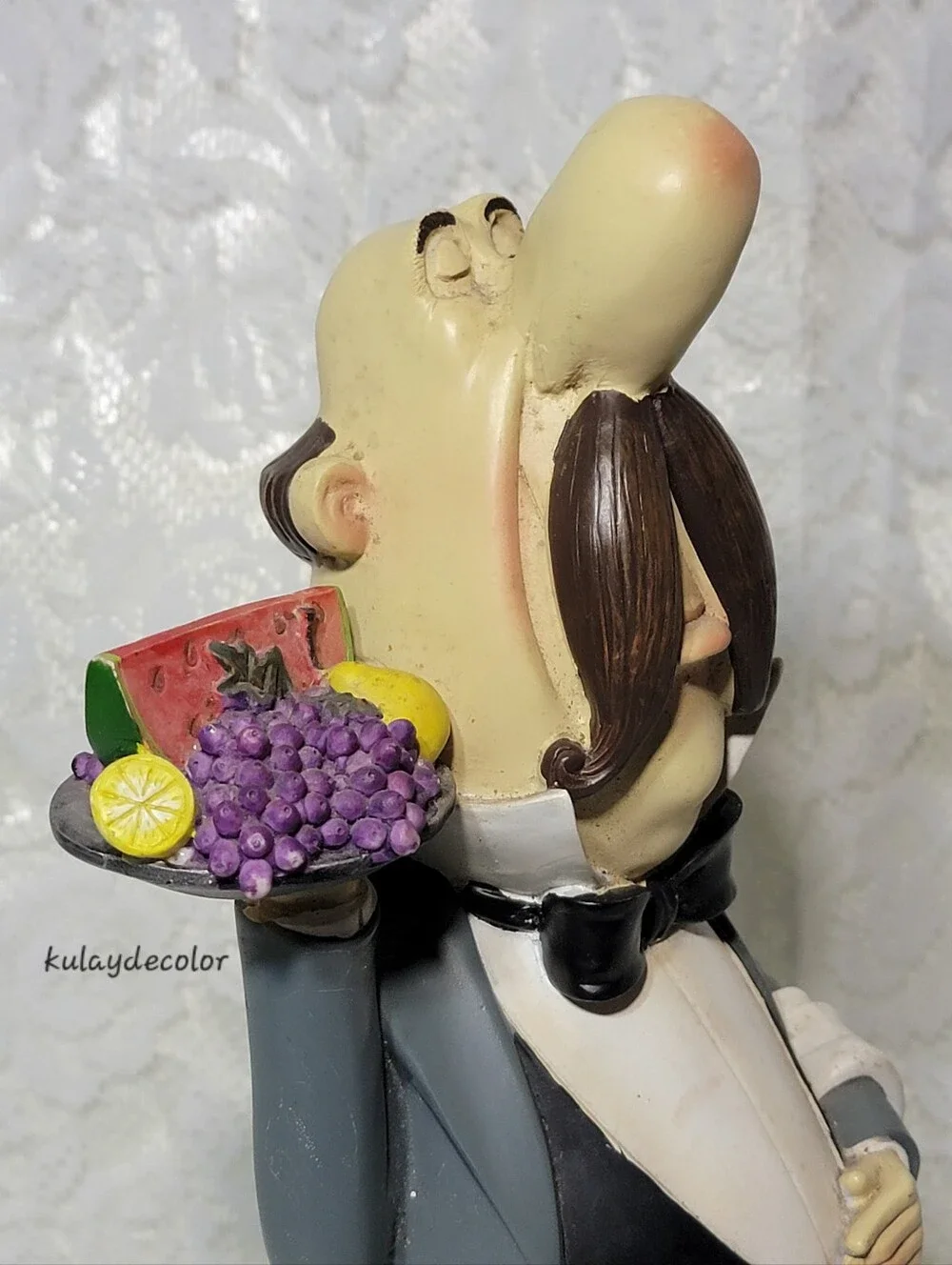 Vintage Resin Butler Figurine Long Nose Fruit Tray Statue 16” Tall Kitchen Decor - Picture 2 of 16